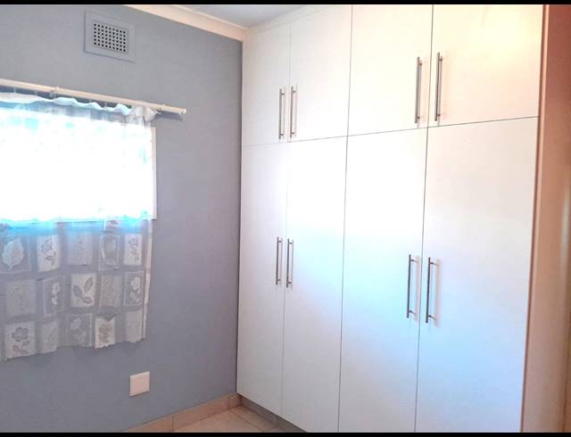 3 BEDROOM HOUSE FOR SALE IN BLUFF